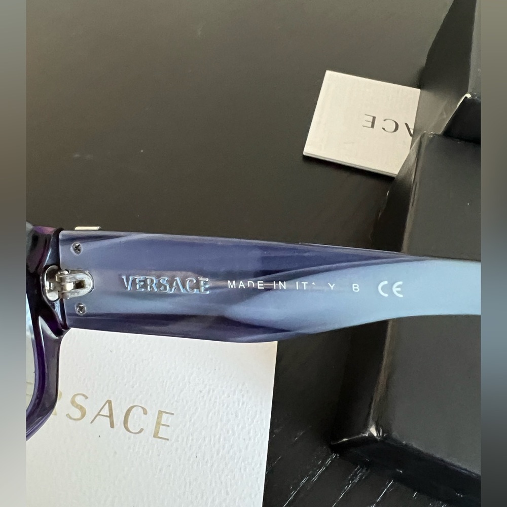 In perfect conditions original!!